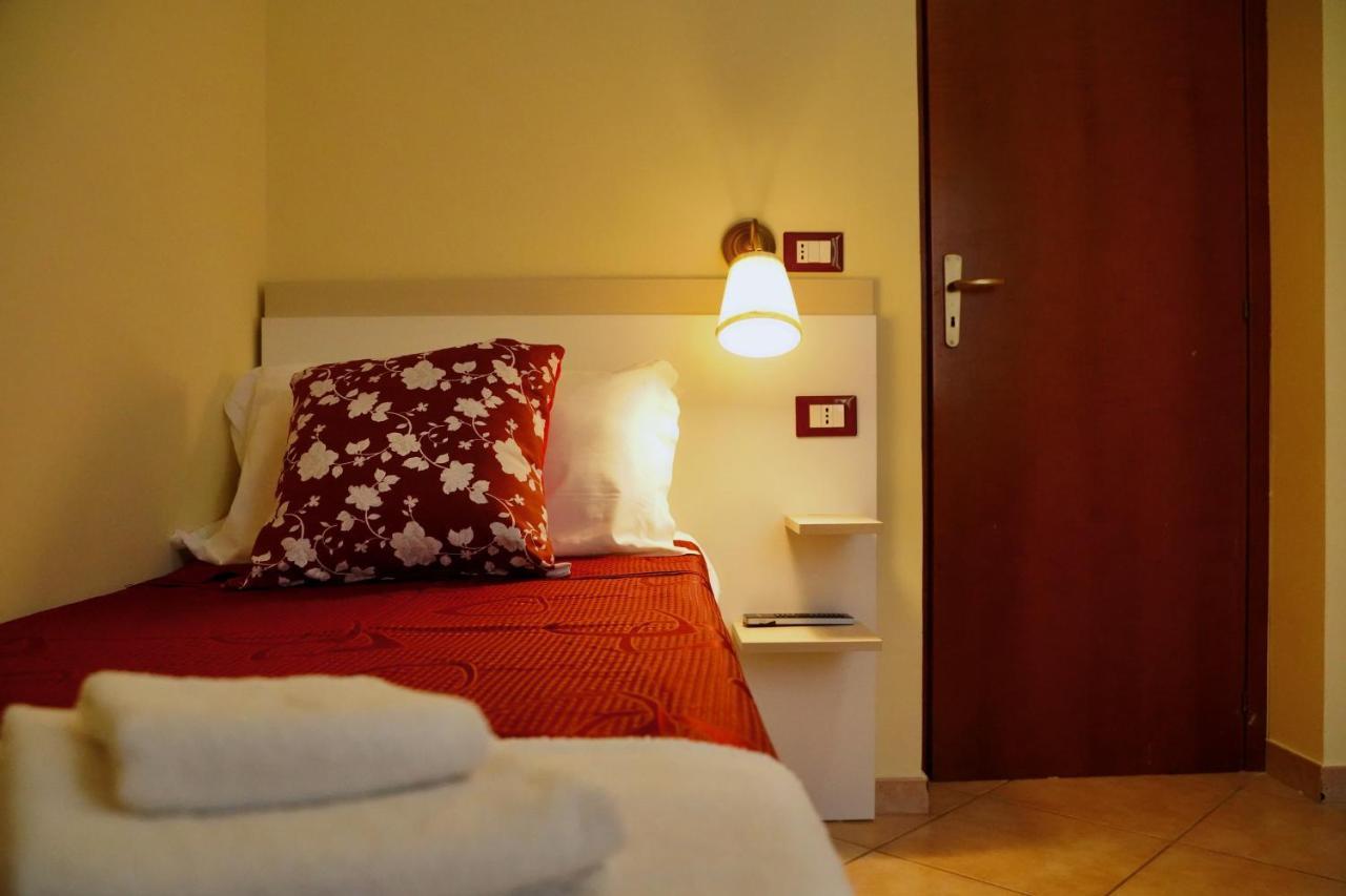 Tenuta Colle Degli Ulivi ซีบารี ภายนอก รูปภาพ